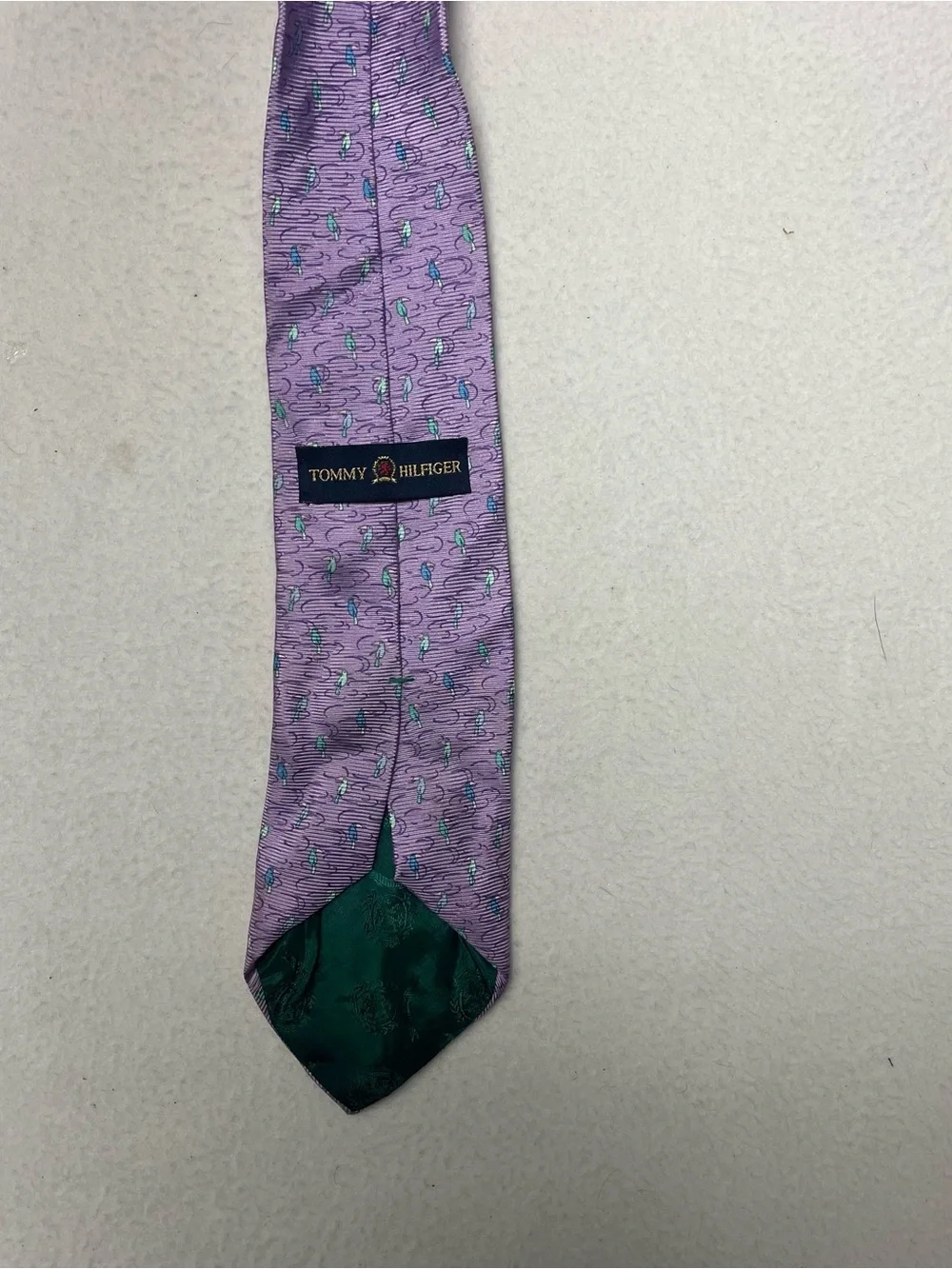 Tommy Hilfiger Men’s Pretied Silk Paisley Tie, Purple, Adjustable Elastic